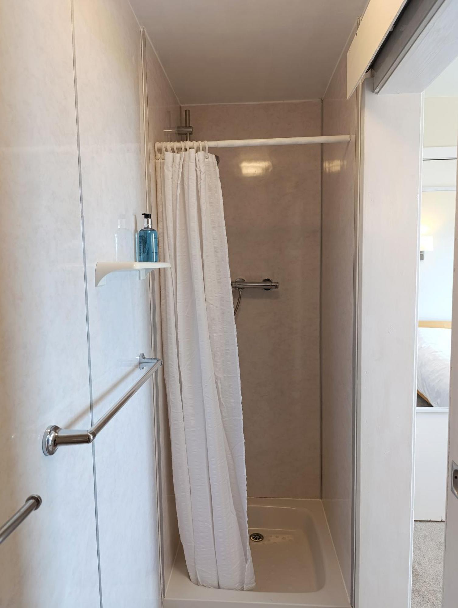 Hotel The Westings Tingwall Esterno foto